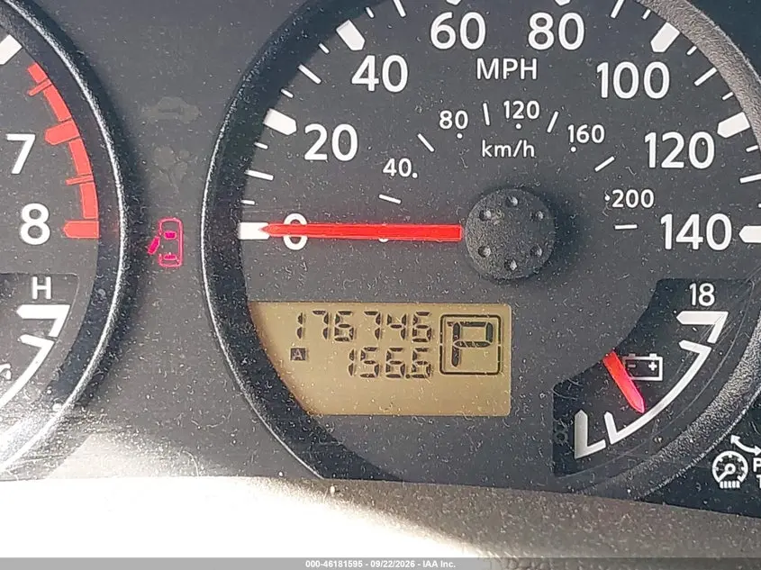 2010 NISSAN FRONTIER SE