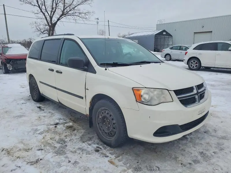 2013 DODGE GRAND CARAVAN SE  