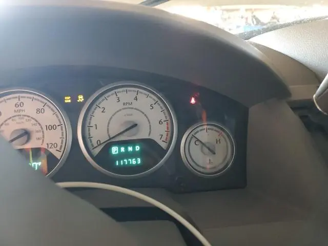 2010 CHRYSLER TOWN & COUNTRY TOURING  