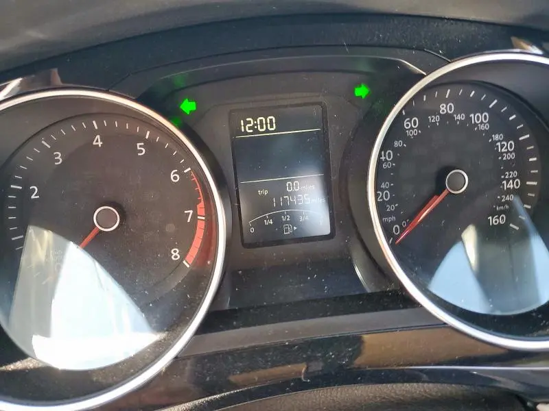 2016 VOLKSWAGEN JETTA SEL  