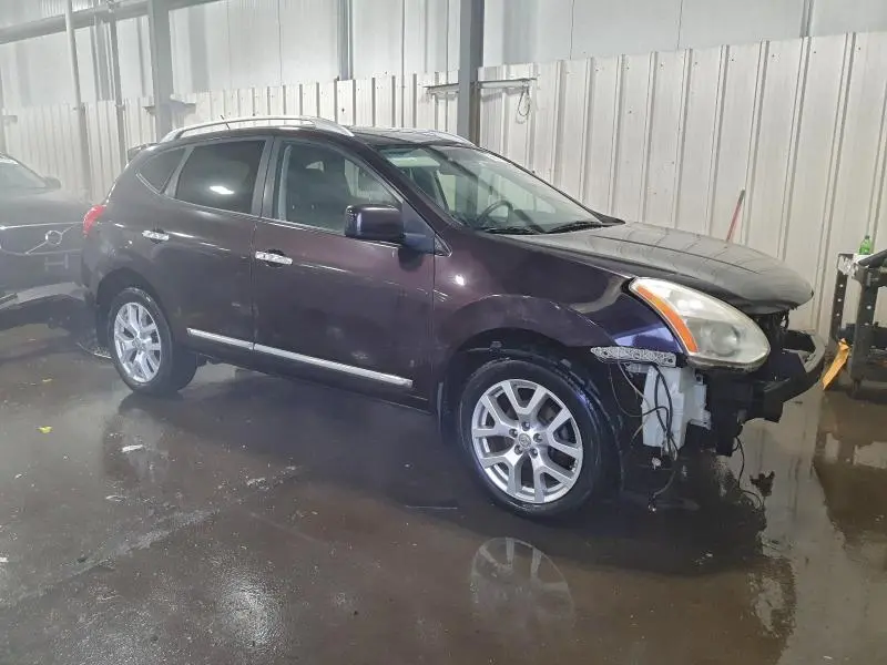 2011 NISSAN ROGUE S  