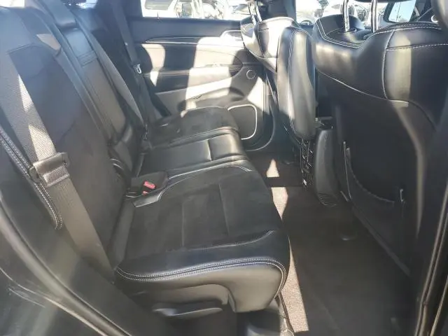 2016 JEEP GRAND CHEROKEE SRT-8  