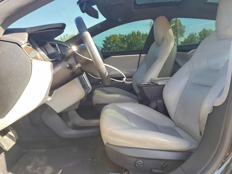 2016 TESLA MODEL S   
