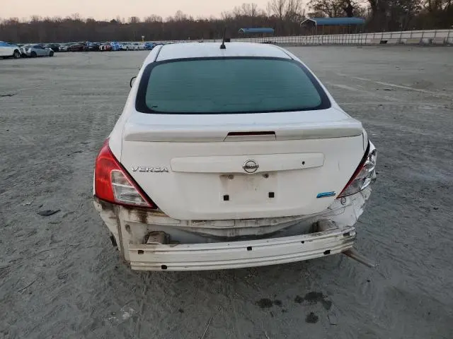 2015 NISSAN VERSA S  