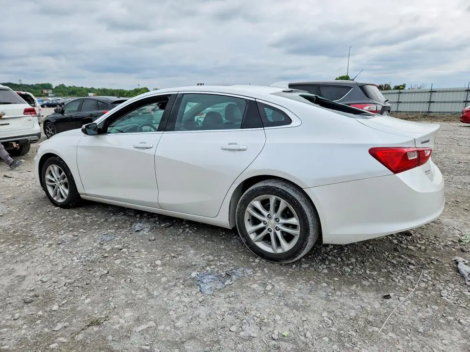 2017 CHEVROLET MALIBU LT  