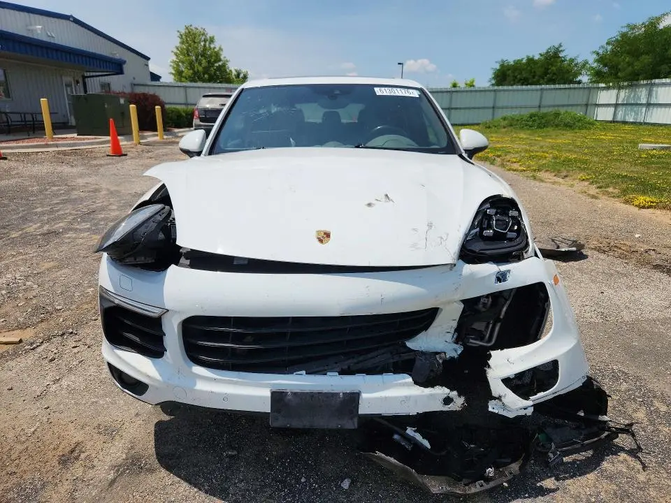 2017 PORSCHE CAYENNE SE HYBRID PLATINUM  