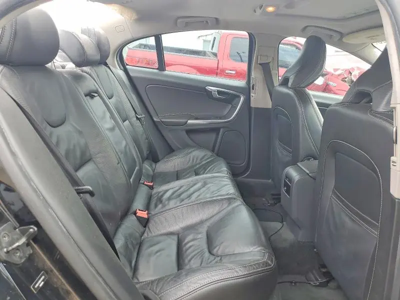 2013 VOLVO S60 T6  