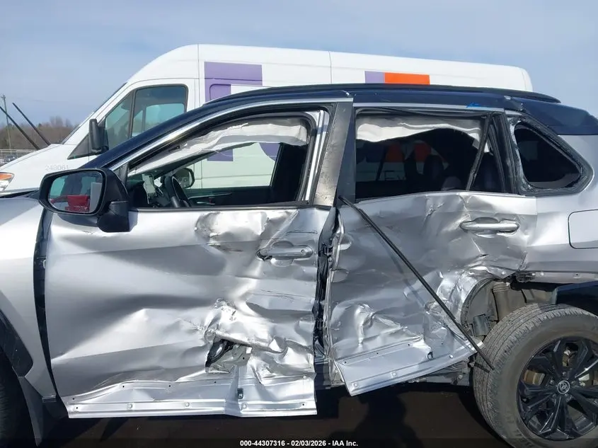 2022 TOYOTA RAV4 HYBRID XSE