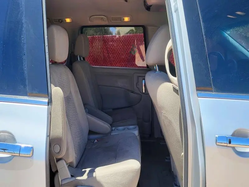 2015 NISSAN QUEST S  