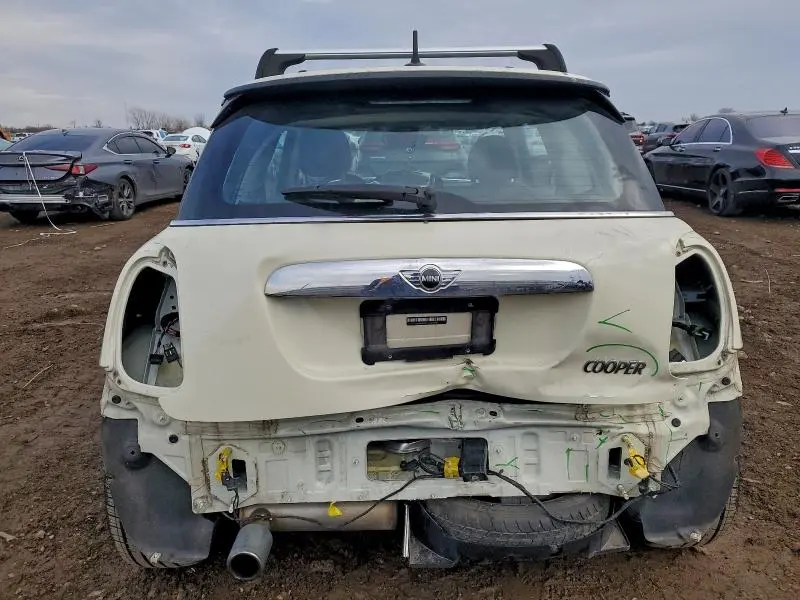 2018 MINI COOPER   