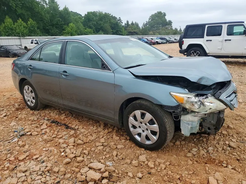 2010 TOYOTA CAMRY LE  