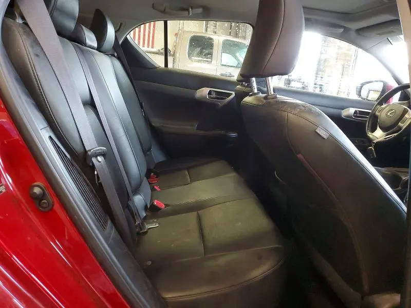 2011 LEXUS CT 200  