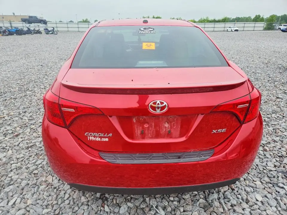 2017 TOYOTA COROLLA XSE  
