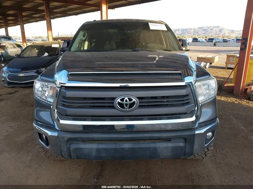 2015 TOYOTA TUNDRA SR5 4.6L V8