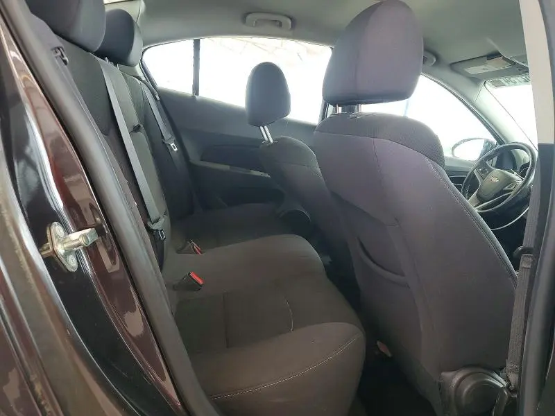 2014 CHEVROLET CRUZE LT  