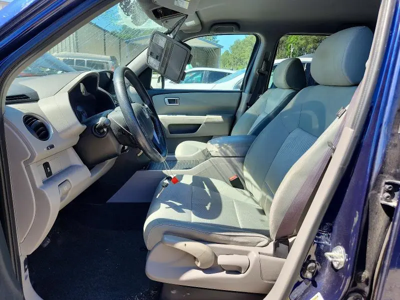 2015 HONDA PILOT LX  