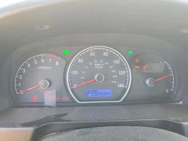 2010 HYUNDAI ELANTRA GLS  