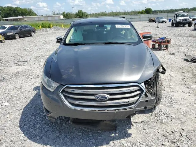 2017 FORD TAURUS SE  
