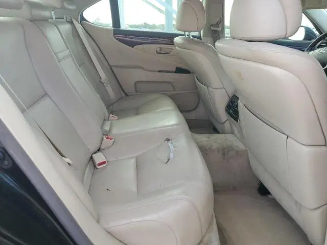 2011 LEXUS LS 460