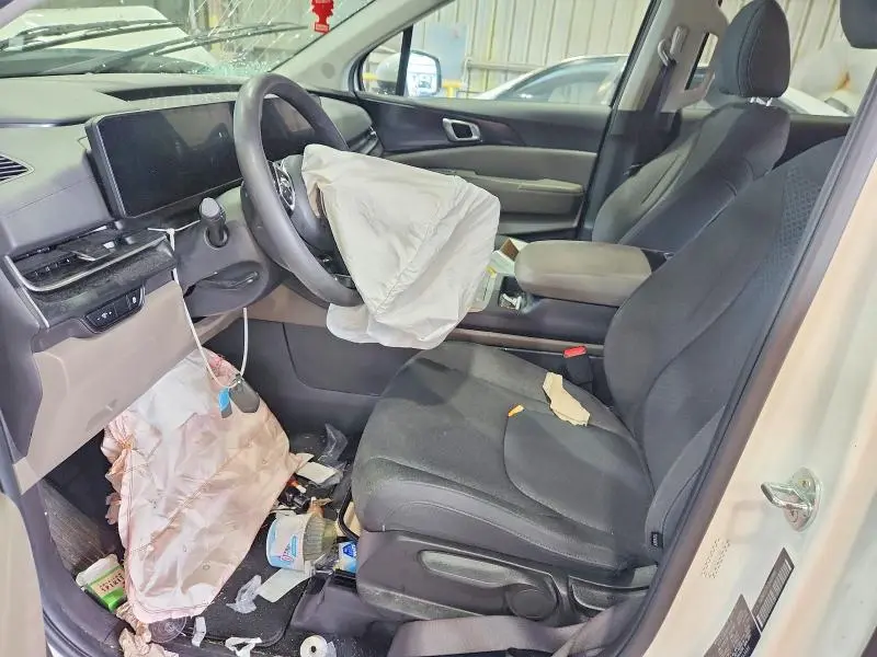 2025 KIA CARNIVAL LX  