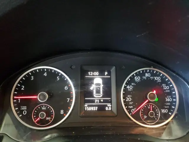 2016 VOLKSWAGEN TIGUAN S  