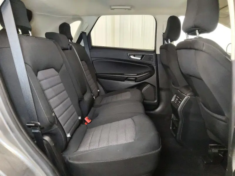2023 FORD EDGE SE  