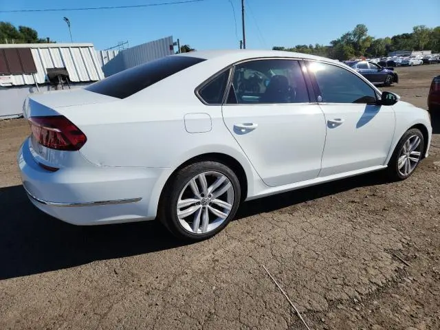 2019 VOLKSWAGEN PASSAT WOLFSBURG  