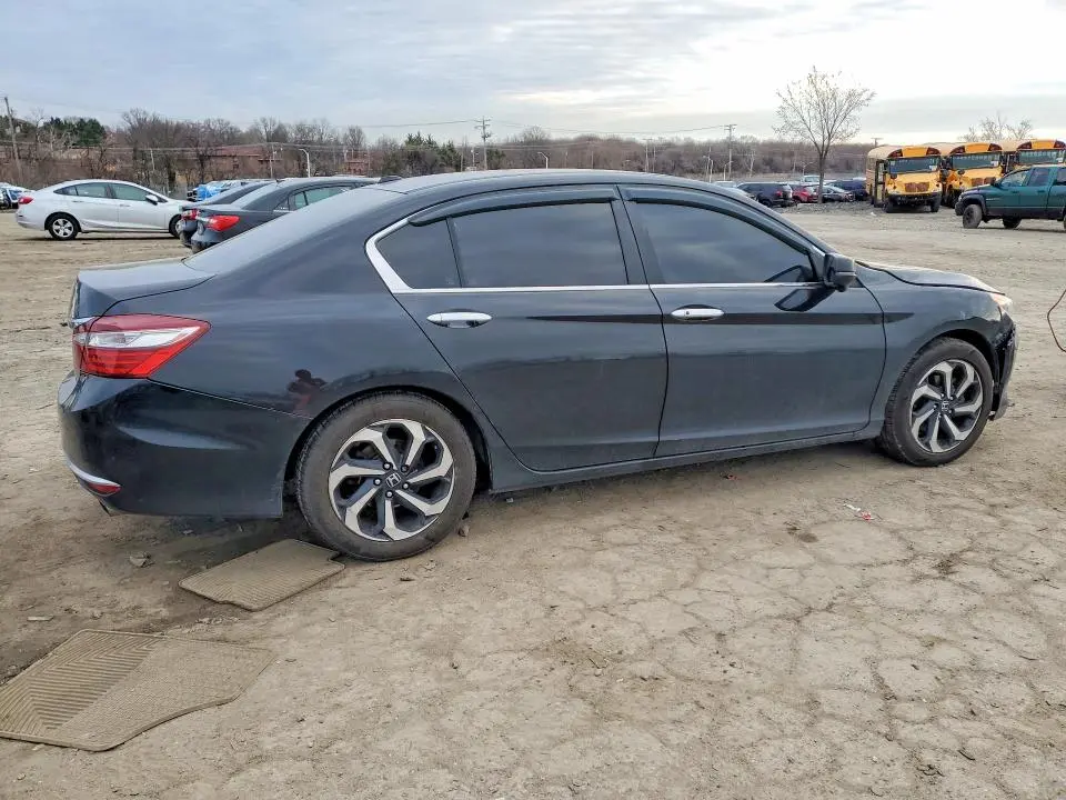 2016 HONDA ACCORD EX  