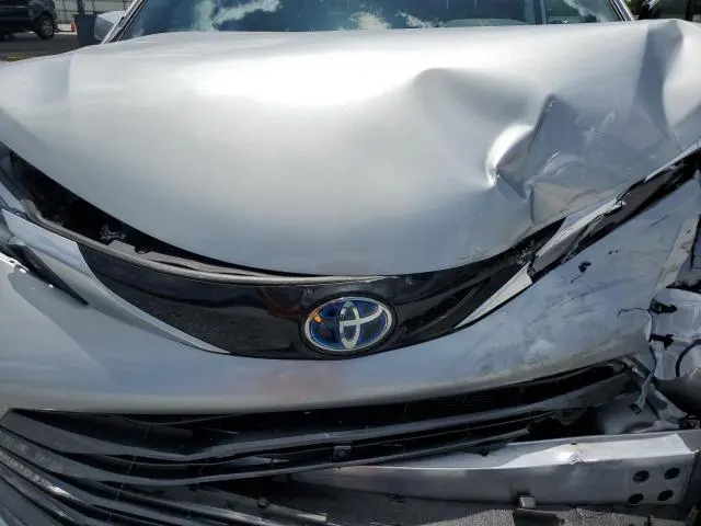2024 TOYOTA SIENNA LIMITED  