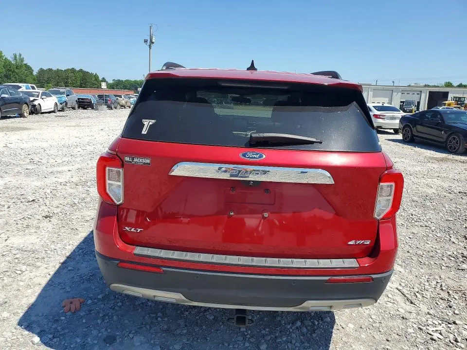 2021 FORD EXPLORER XLT  
