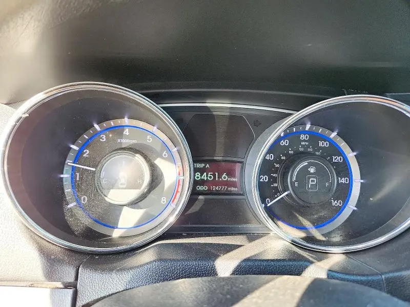 2014 HYUNDAI SONATA GLS  