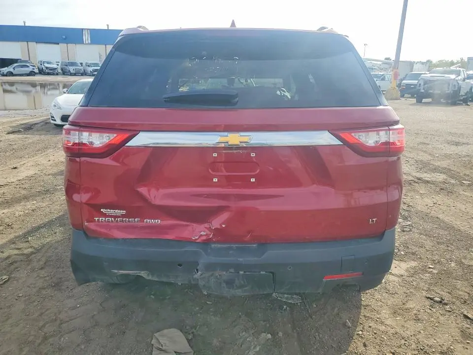 2020 CHEVROLET TRAVERSE LT  