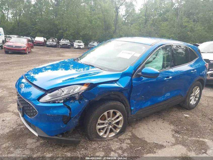 2020 FORD ESCAPE SE
