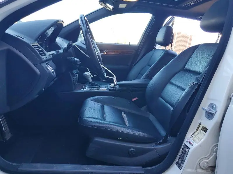 2011 MERCEDES-BENZ C 300 4MATIC  