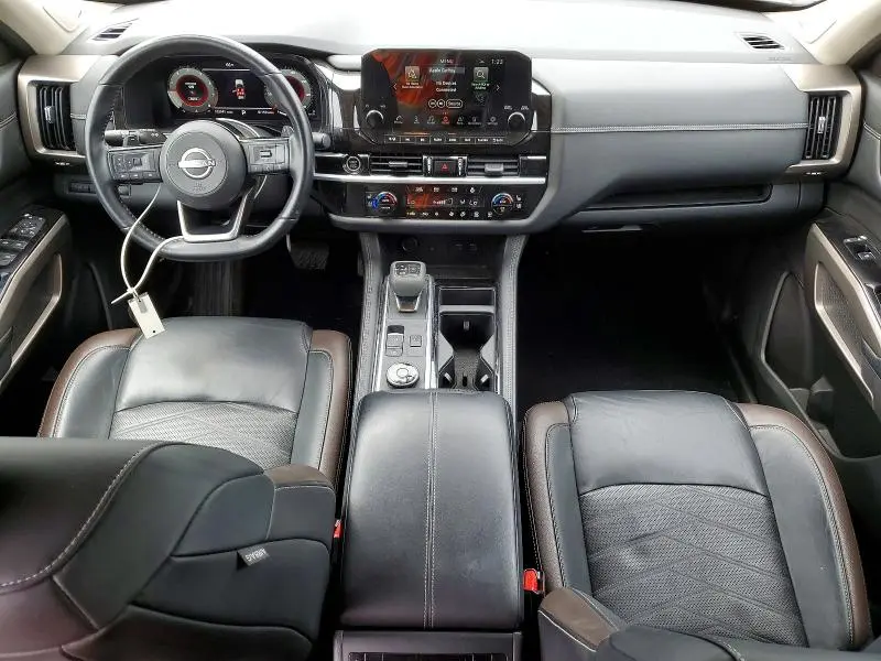 2022 NISSAN PATHFINDER PLATINUM  