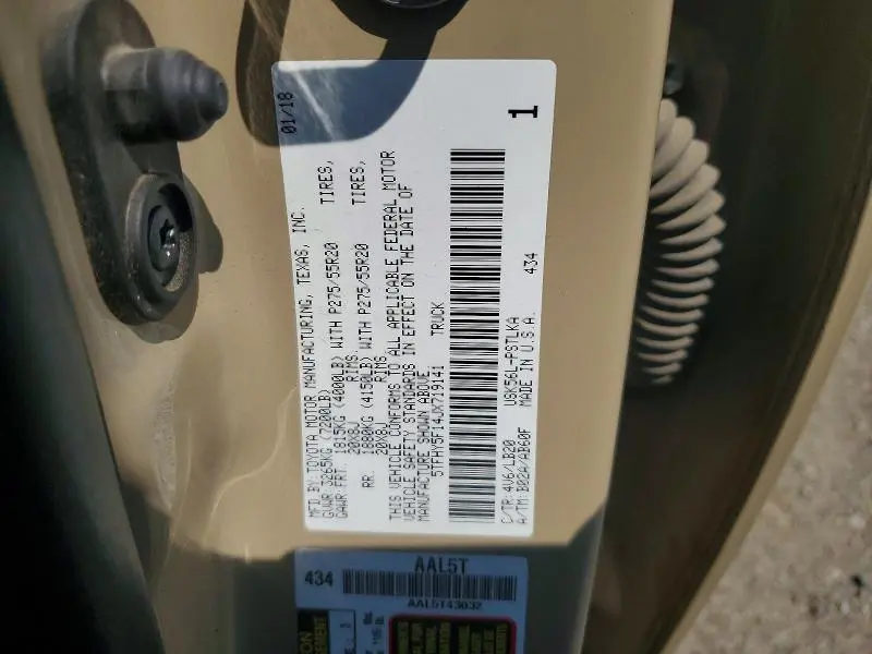 2018 TOYOTA TUNDRA CREWMAX LIMITED  