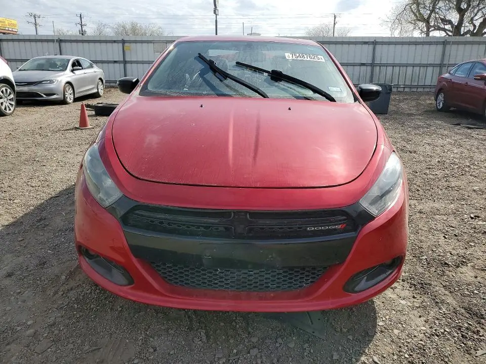 2015 DODGE DART SXT  