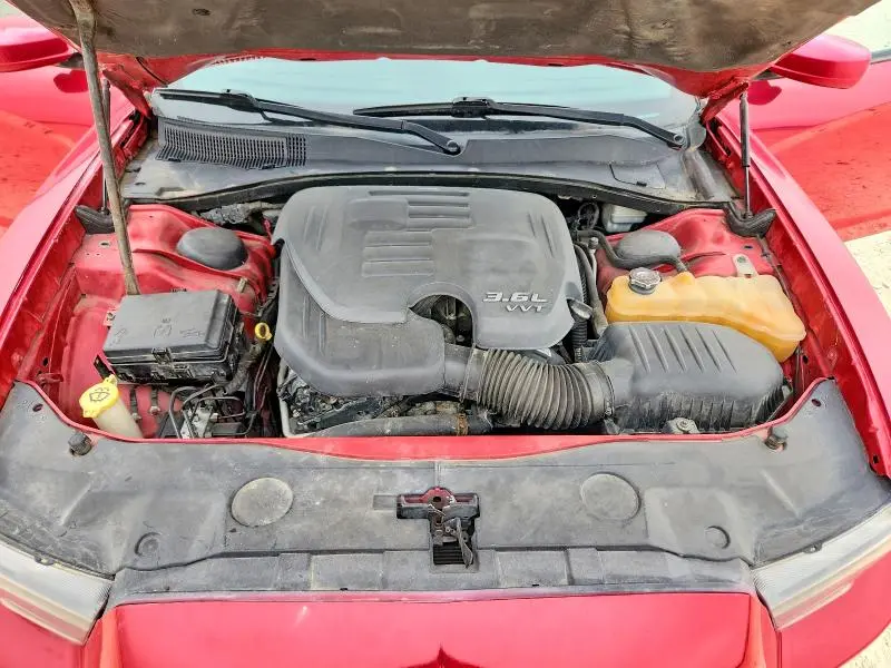 2013 DODGE CHARGER SE  