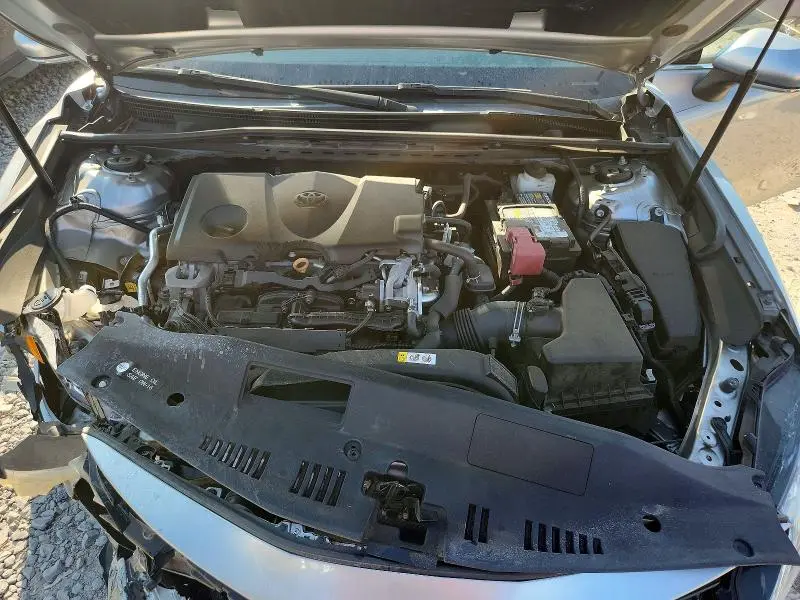 2019 TOYOTA CAMRY XLE  