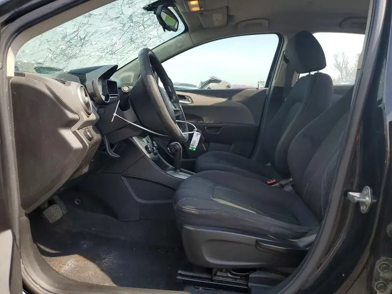 2015 CHEVROLET SONIC LT  