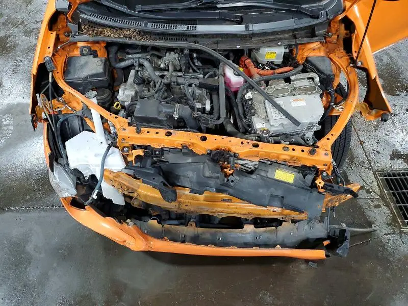 2015 TOYOTA PRIUS C ONE  