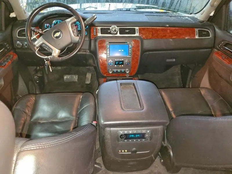 2010 CHEVROLET TAHOE K1500 LTZ  