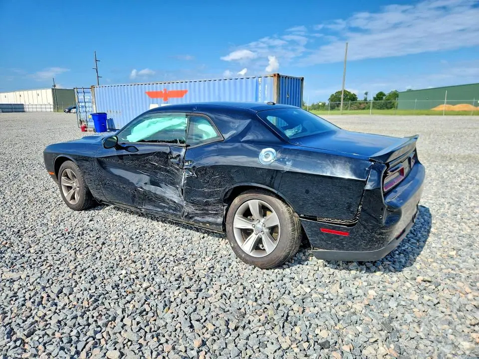 2020 DODGE CHALLENGER SXT  