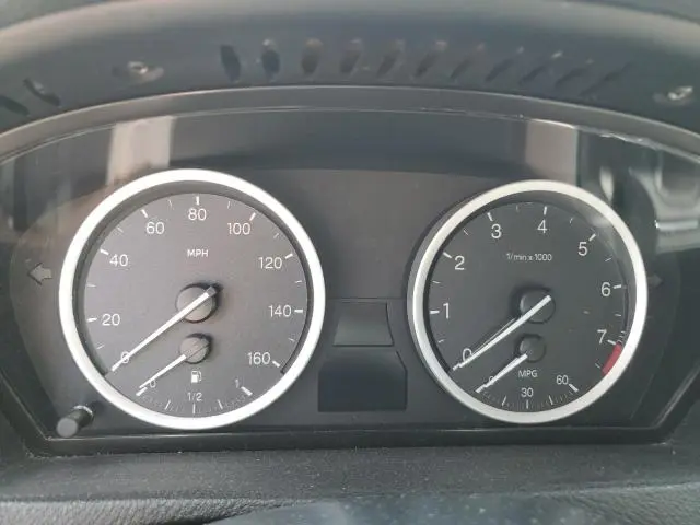 2011 BMW X6 XDRIVE35I  