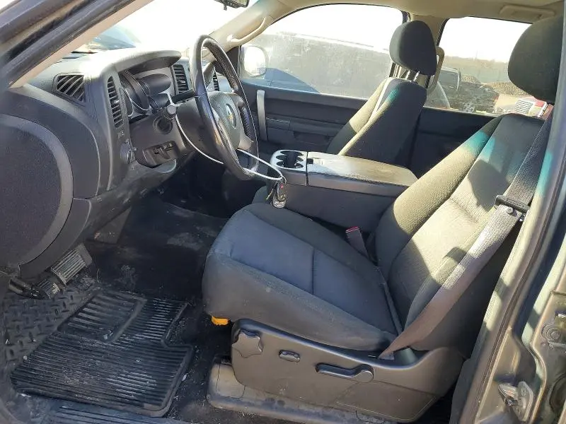 2011 CHEVROLET SILVERADO K1500 LT  