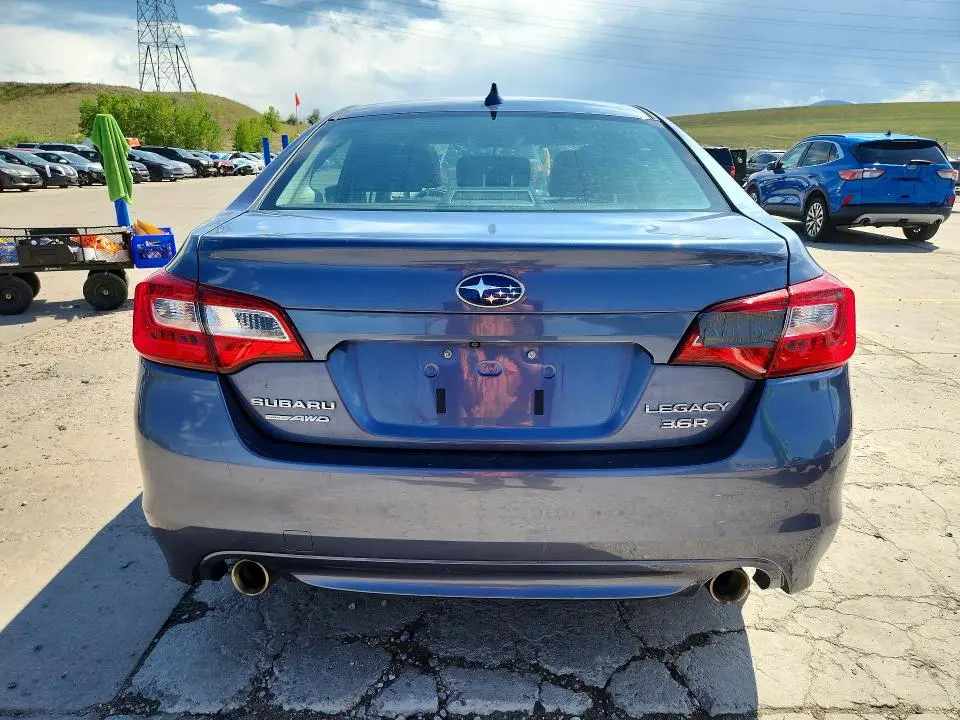 2017 SUBARU LEGACY 3.6R LIMITED  