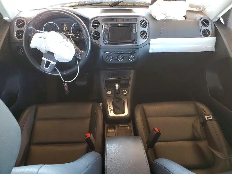2017 VOLKSWAGEN TIGUAN WOLFSBURG  