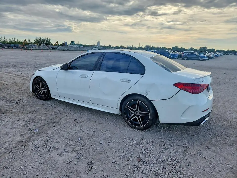 2023 MERCEDES-BENZ C 300  