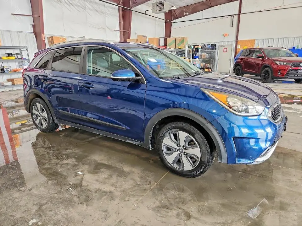 2017 KIA NIRO EX  