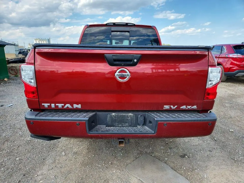 2018 NISSAN TITAN SV  